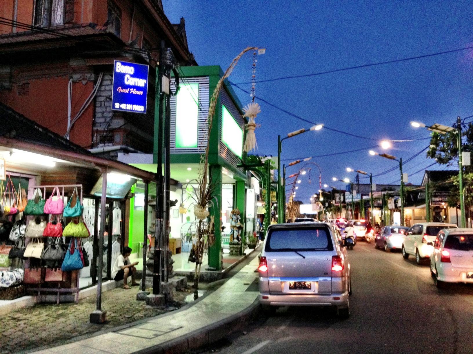 Bemo Corner Guest House Kuta Lombok Dış mekan fotoğraf